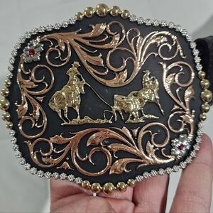 Montana Silversmiths Belt Buckle And 32 Belt